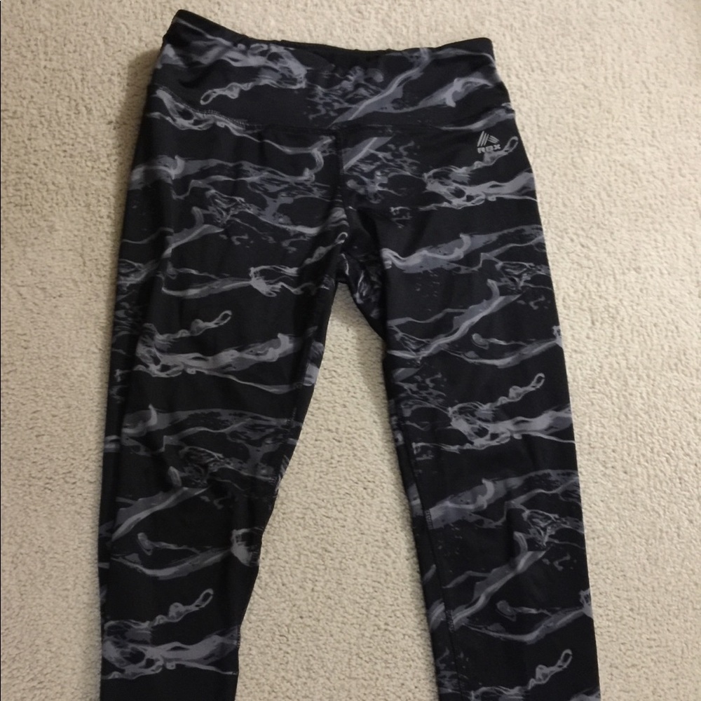 Reebok Capri workout pants